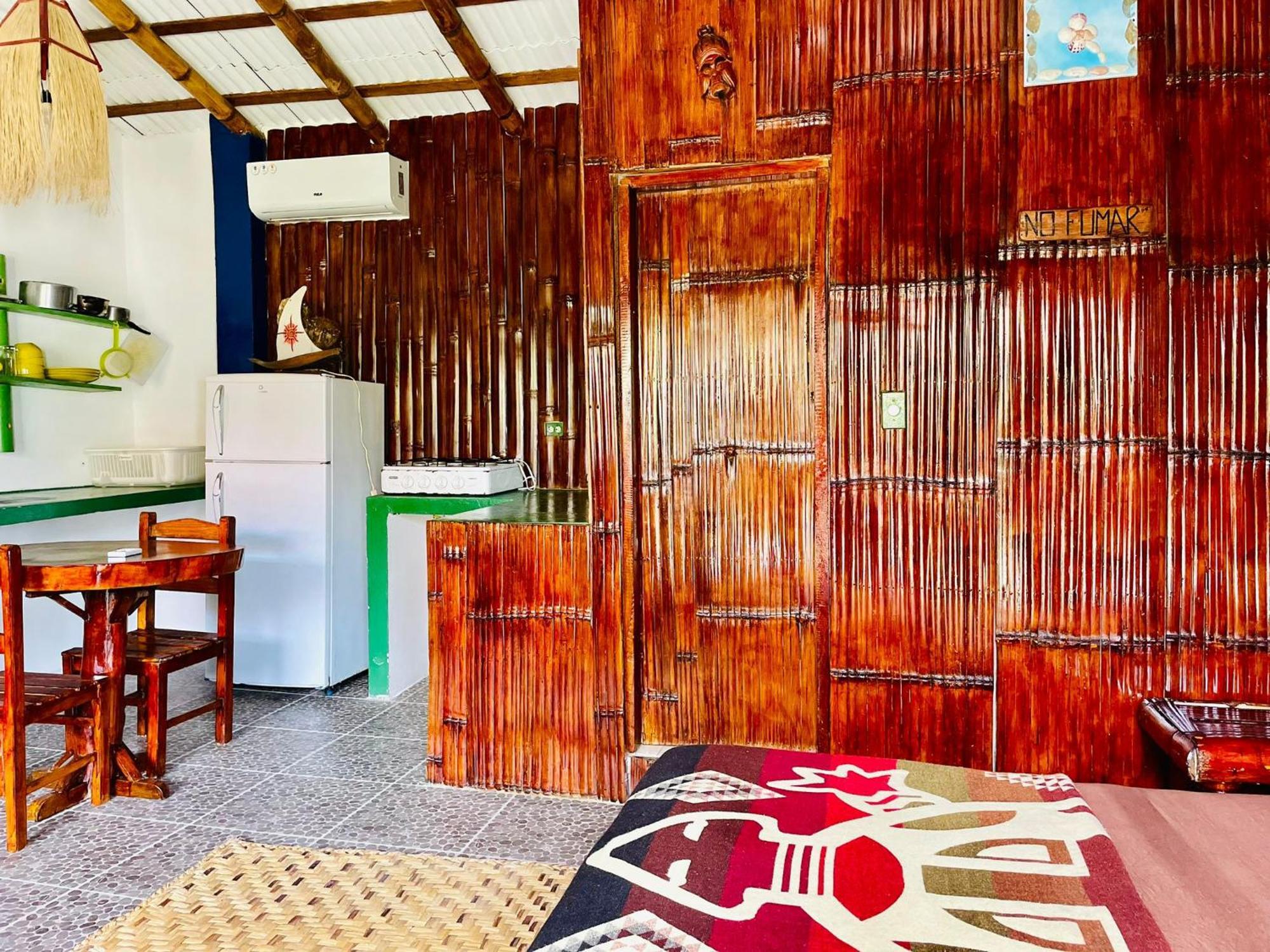 Un Dia Boutique Resort プラヤス エクステリア 写真