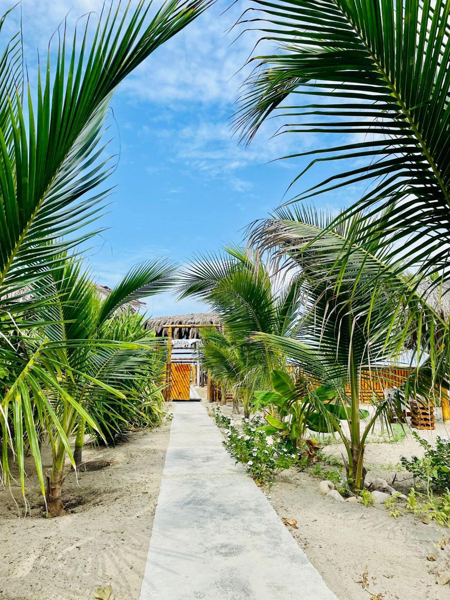 Un Dia Boutique Resort プラヤス エクステリア 写真